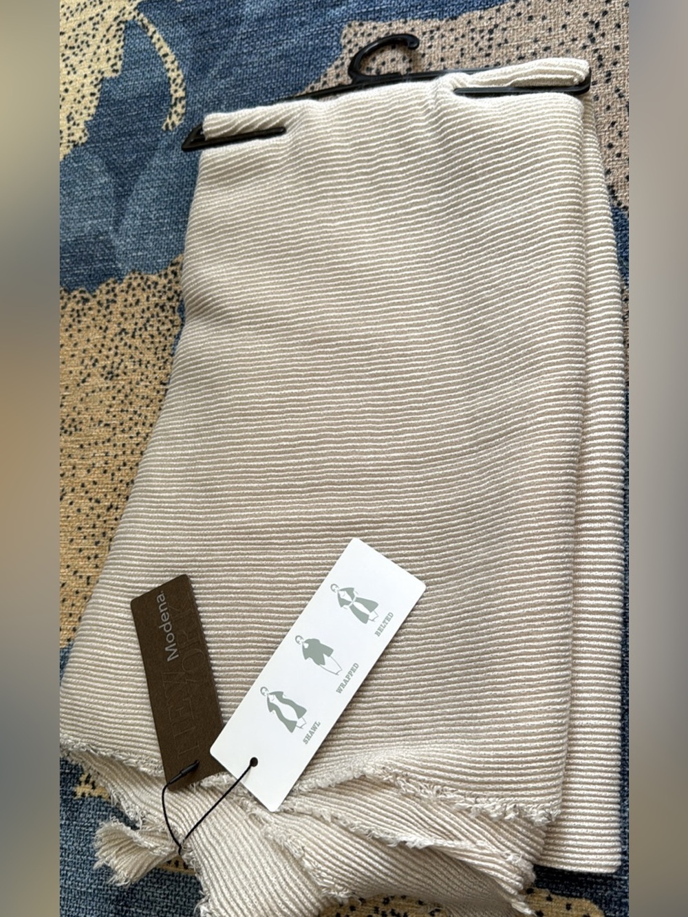 NWT Modena New York Blanket Scarf – Beige & White – Oversized Wrap/Shawl